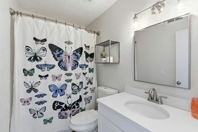 810 Bellevue Rd Apt 214, Nashville, TN 37221