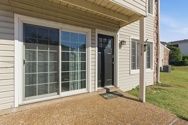 810 Bellevue Rd Apt 214, Nashville, TN 37221