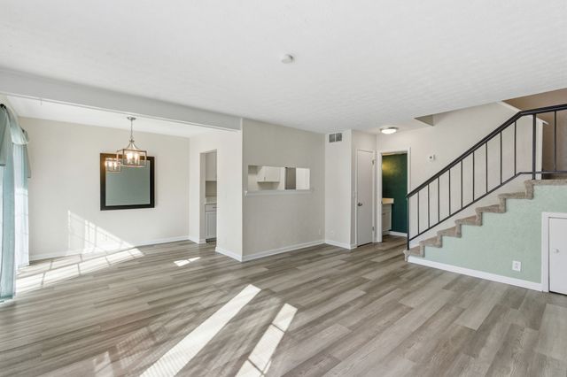 810 Bellevue Rd Apt 214, Nashville, TN 37221