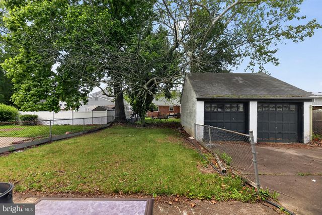 4787 OAK TER, Pennsauken, NJ 08109
