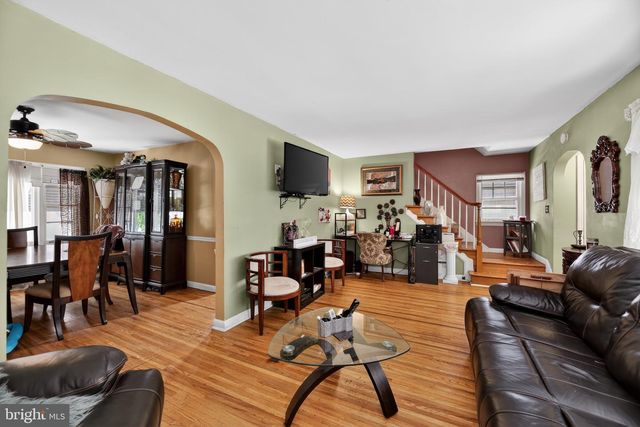 4787 OAK TER, Pennsauken, NJ 08109