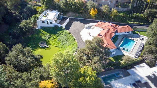 4620 Caritina, Tarzana, CA 91356
