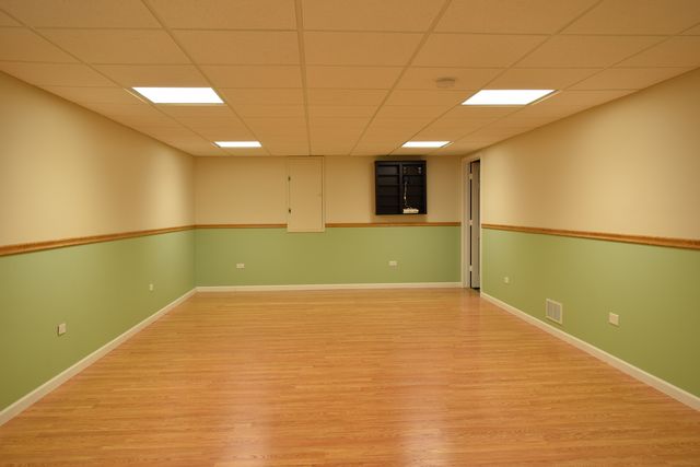 1126 N Oakwood Drive 1126, Fox Lake, IL 60020