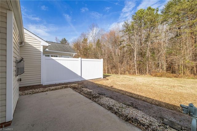 706 Chas Court, High Point, NC 27265