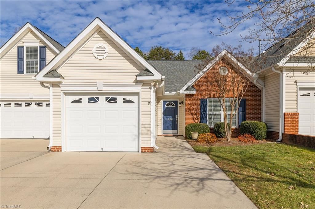 706 Chas Court, High Point, NC 27265