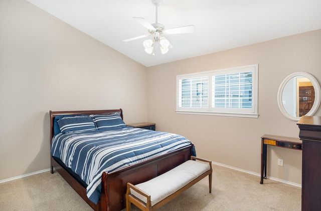 721 Riverhill Blvd, Kerrville, TX 78028