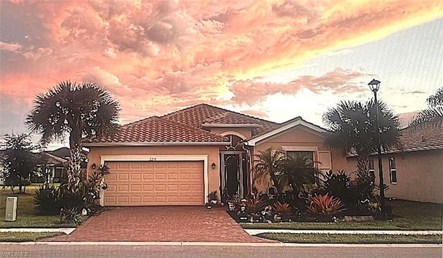 2218 Cara Cara WAY, Naples, FL 34120