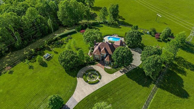 602 Cecil Wyatt Road, Corbin, KY 40701