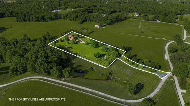 602 Cecil Wyatt Road, Corbin, KY 40701