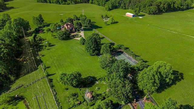 602 Cecil Wyatt Road, Corbin, KY 40701