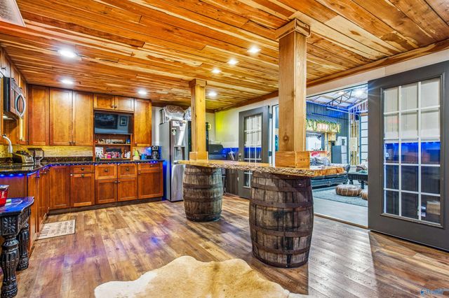 22542 Sharp Road, Athens, AL 35613