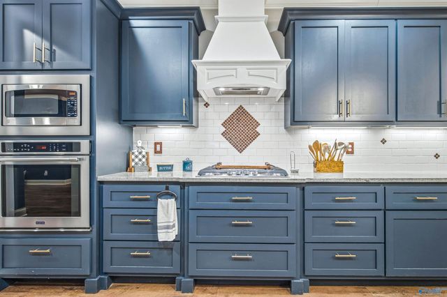 22542 Sharp Road, Athens, AL 35613