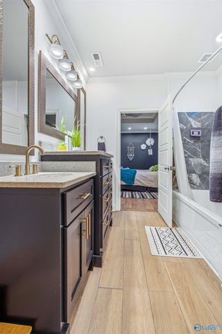 22542 Sharp Road, Athens, AL 35613