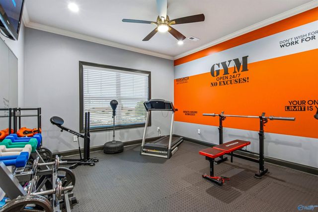 22542 Sharp Road, Athens, AL 35613