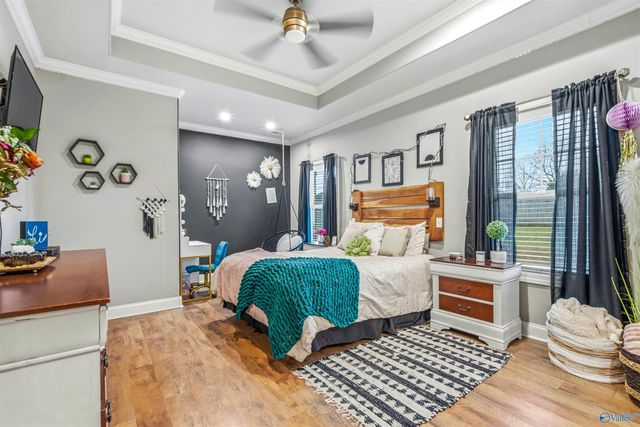 22542 Sharp Road, Athens, AL 35613