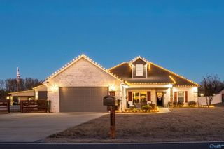 22542 Sharp Road, Athens, AL 35613