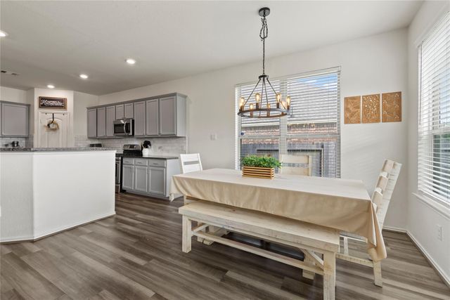 615 Laurel Trail Lane, La Marque, TX 77568