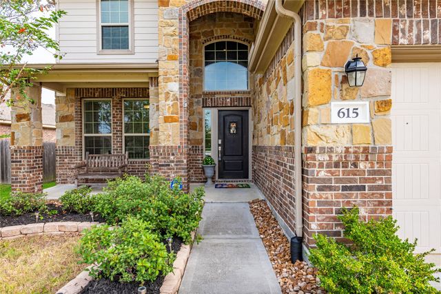 615 Laurel Trail Lane, La Marque, TX 77568