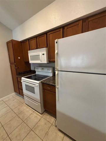 8055 Cambridge Street 2, Houston, TX 77054