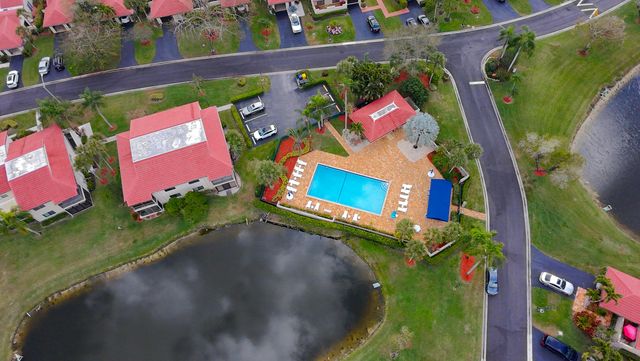 8545 Casa Del Lago F, Boca Raton, FL 33433