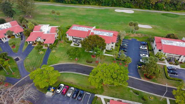 8545 Casa Del Lago F, Boca Raton, FL 33433