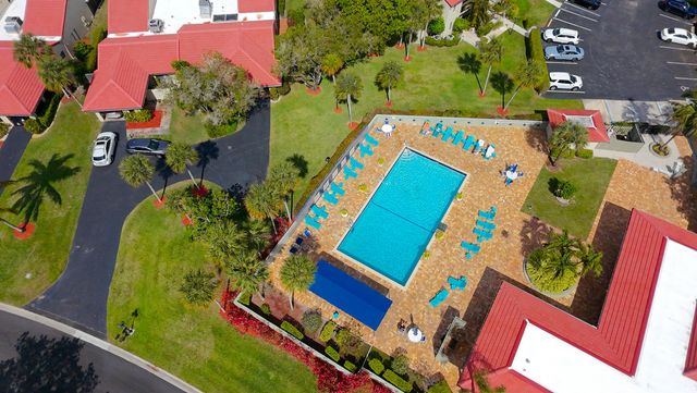 8545 Casa Del Lago F, Boca Raton, FL 33433