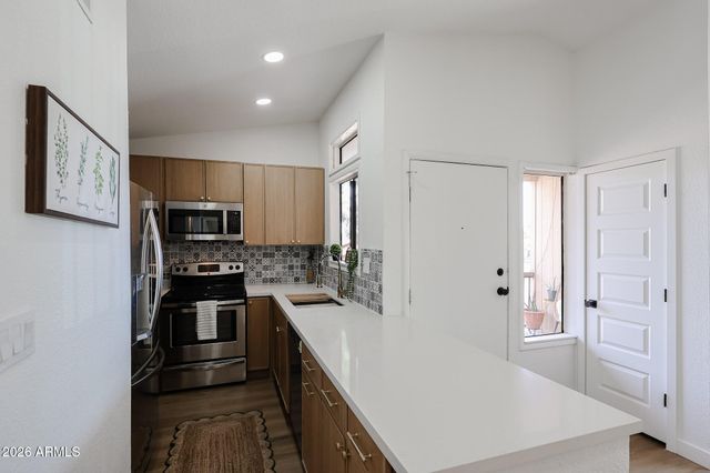 6550 N 47TH Avenue 212, Glendale, AZ 85301