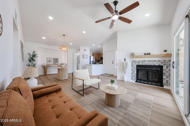 6550 N 47TH Avenue 212, Glendale, AZ 85301