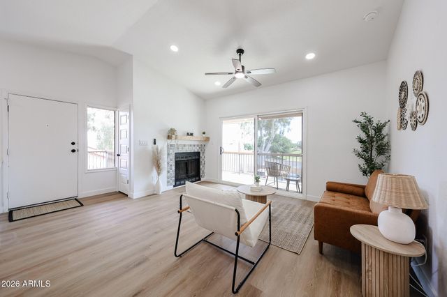 6550 N 47TH Avenue 212, Glendale, AZ 85301