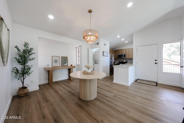 6550 N 47TH Avenue 212, Glendale, AZ 85301