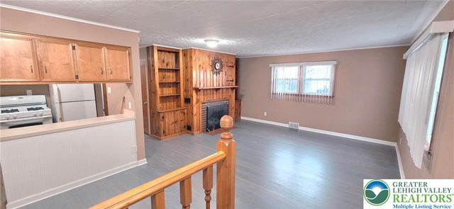 1103 North Van Buren Street, Allentown City, PA 18109