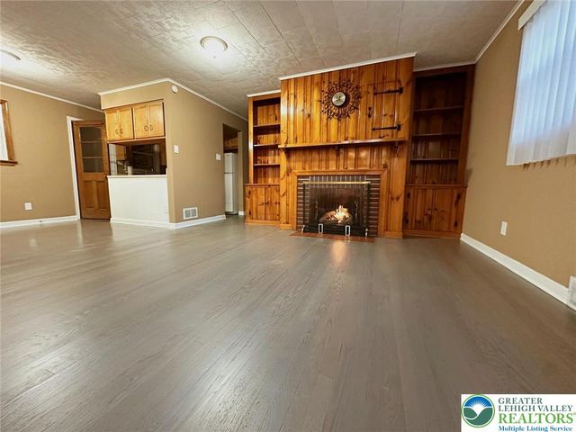 1103 North Van Buren Street, Allentown City, PA 18109