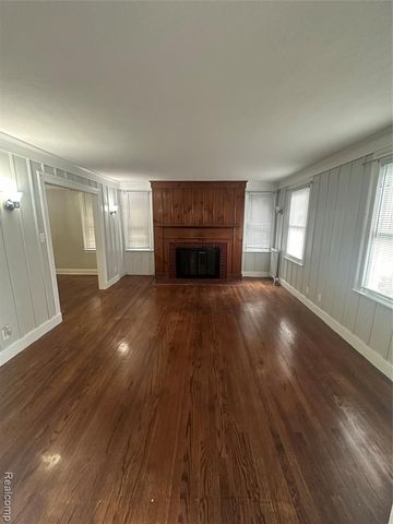 17544 Woodingham Drive, Detroit, MI 48221