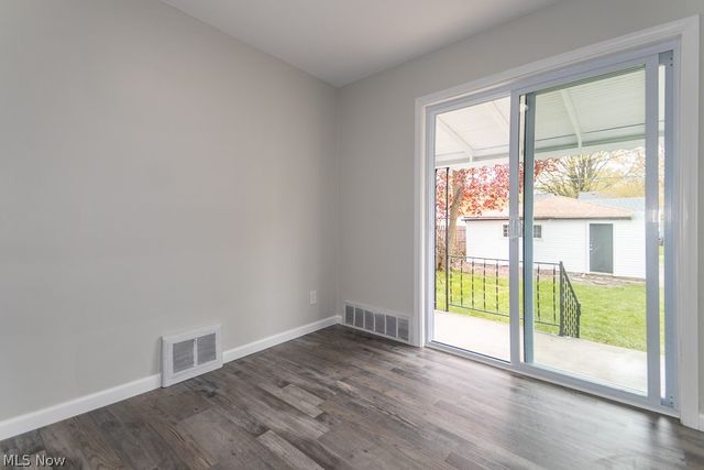 434 E 272nd Street, Euclid, OH 44132