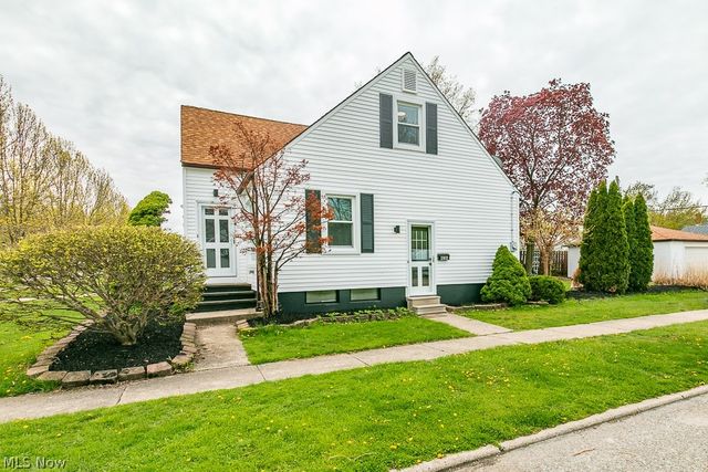 434 E 272nd Street, Euclid, OH 44132