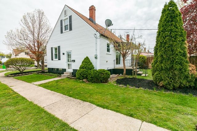 434 E 272nd Street, Euclid, OH 44132