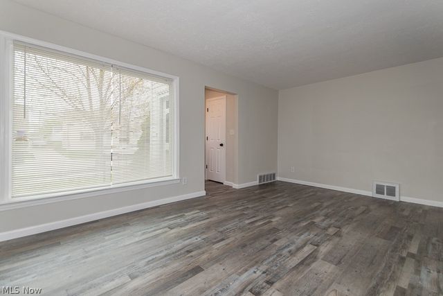 434 E 272nd Street, Euclid, OH 44132