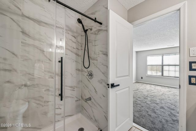 3015 Lighthouse Lane 3015, Parlin, NJ 08859