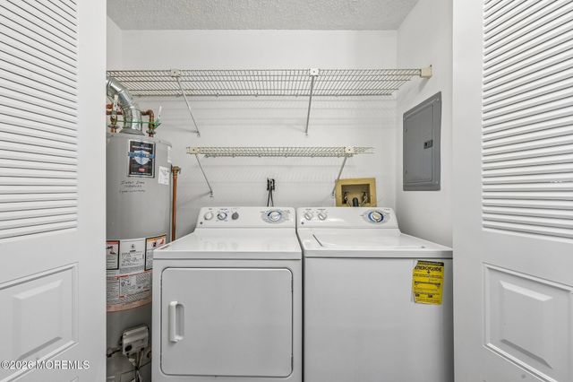 3015 Lighthouse Lane 3015, Parlin, NJ 08859
