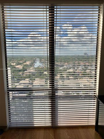 1500 S Ocean Drive 17E, Hollywood, FL 33019