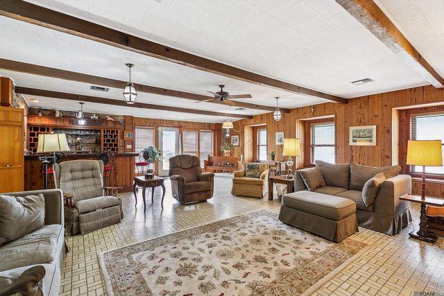 1011 Highway 1 South, Donaldsonville, LA 70346