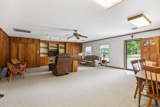 1011 Highway 1 South, Donaldsonville, LA 70346