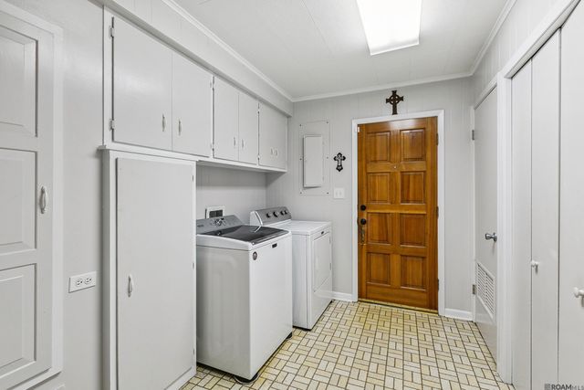 1011 Highway 1 South, Donaldsonville, LA 70346