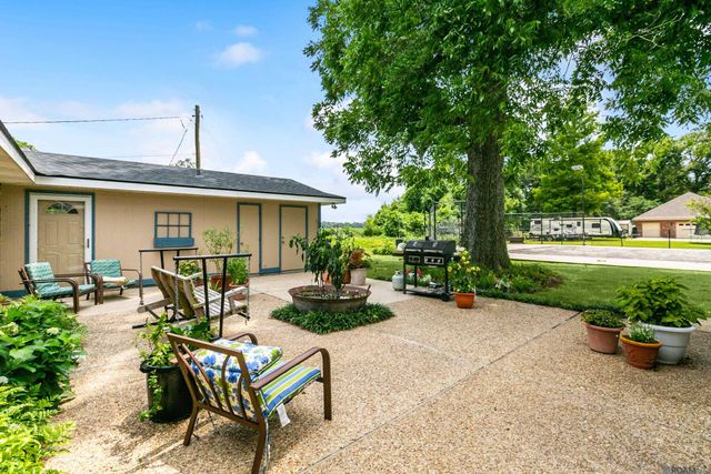 1011 Highway 1 South, Donaldsonville, LA 70346