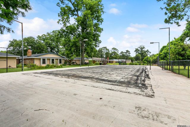 1011 Highway 1 South, Donaldsonville, LA 70346