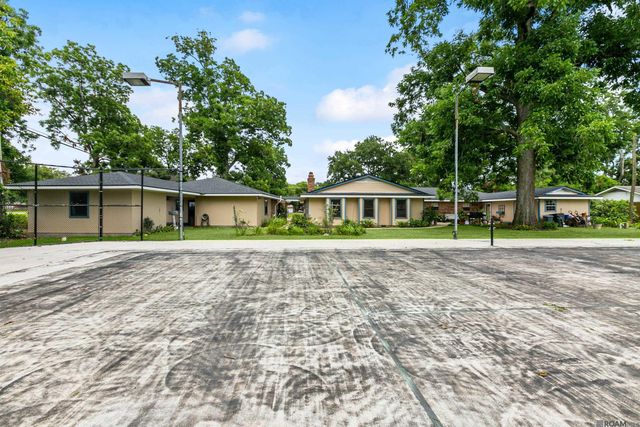 1011 Highway 1 South, Donaldsonville, LA 70346