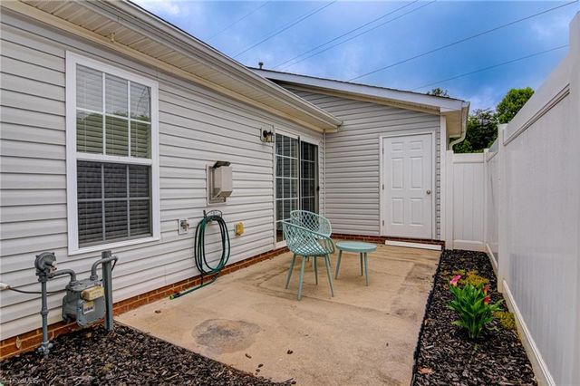 3915 Creekside Court, Winston-salem, NC 27127