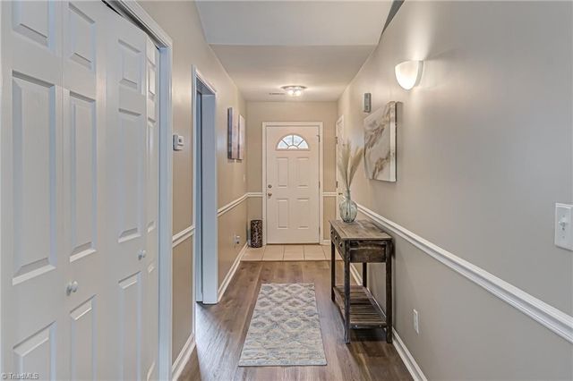 3915 Creekside Court, Winston-salem, NC 27127