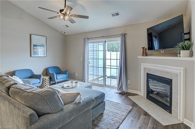 3915 Creekside Court, Winston-salem, NC 27127