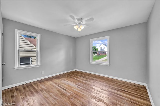 90 Cowles Avenue, Bedford, OH 44146